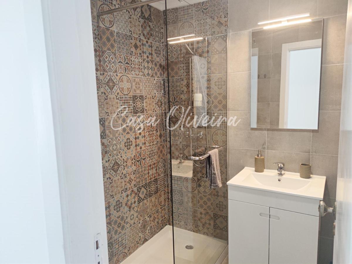 Casa Oliveira - Sunny 2-Bed Retreat Steps From The Beach Armação de Pêra المظهر الخارجي الصورة